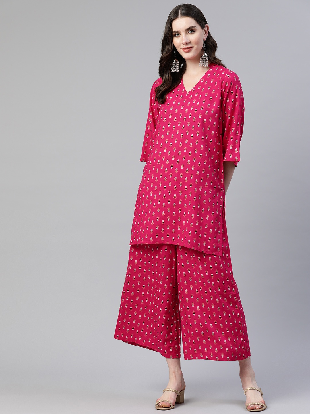 

mokshi Floral Printed Angrakha Kurta with Palazzos, Pink