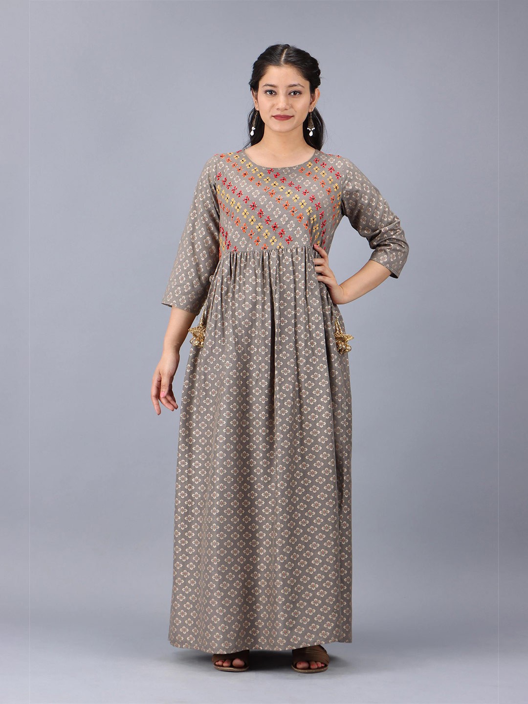 

Spera Round Neck Ethnic Motifs Printed Embellished A-Line Kurta, Grey