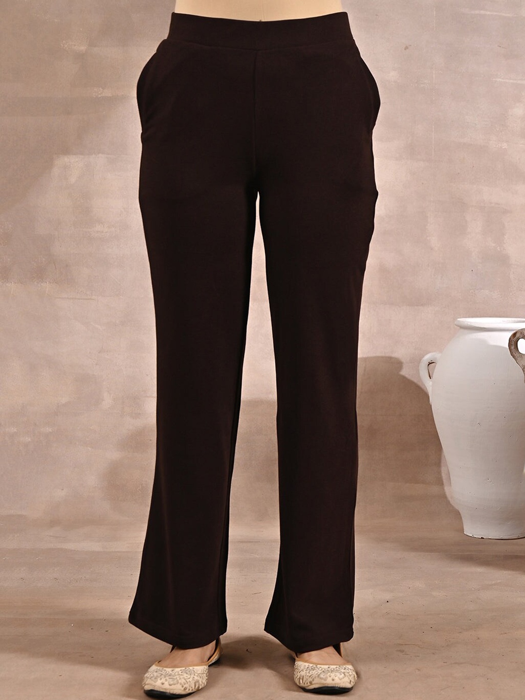 

Lakshita Women Mid-Rise Smart Straight Fit Plain Trousers, Coffee brown