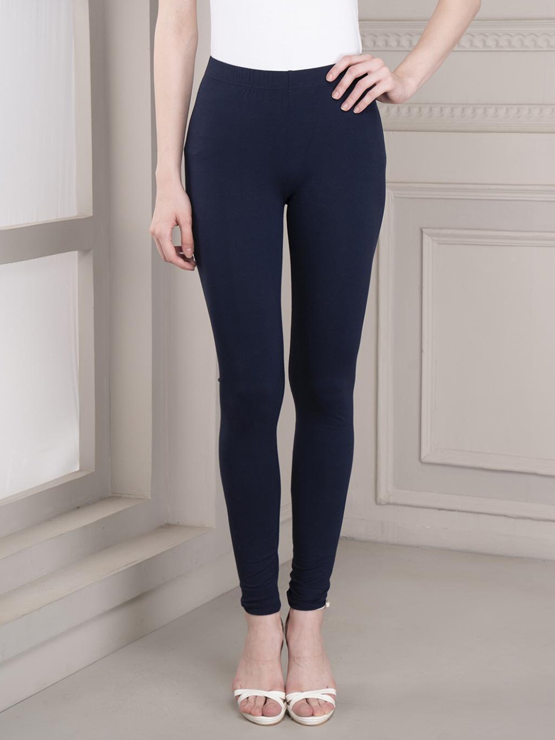 

Lakshita Women Skinny Fit Jeggings, Navy blue