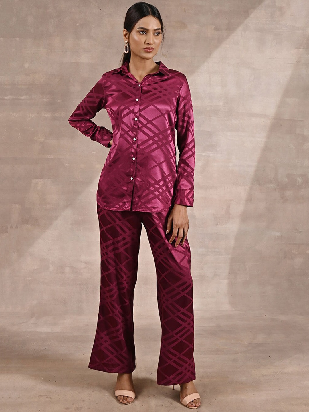 

Lakshita Printed Shirt With Flared Palazzo Co-Ord, Maroon