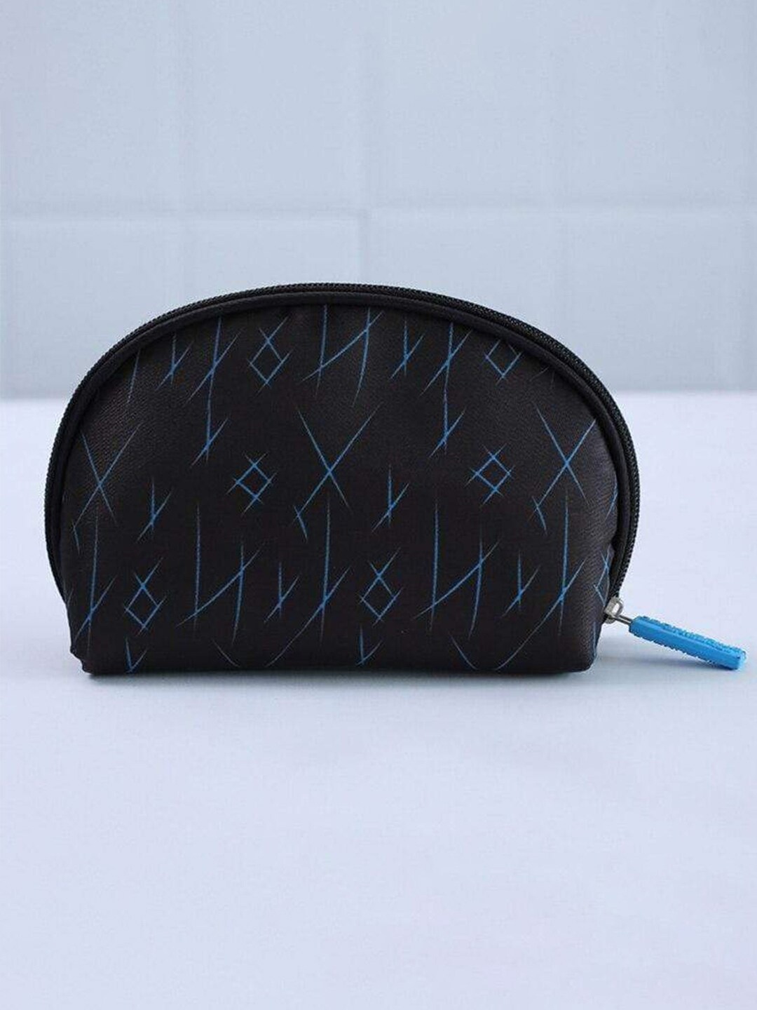 

MARKET99 Black Travel Toiletries Pouch