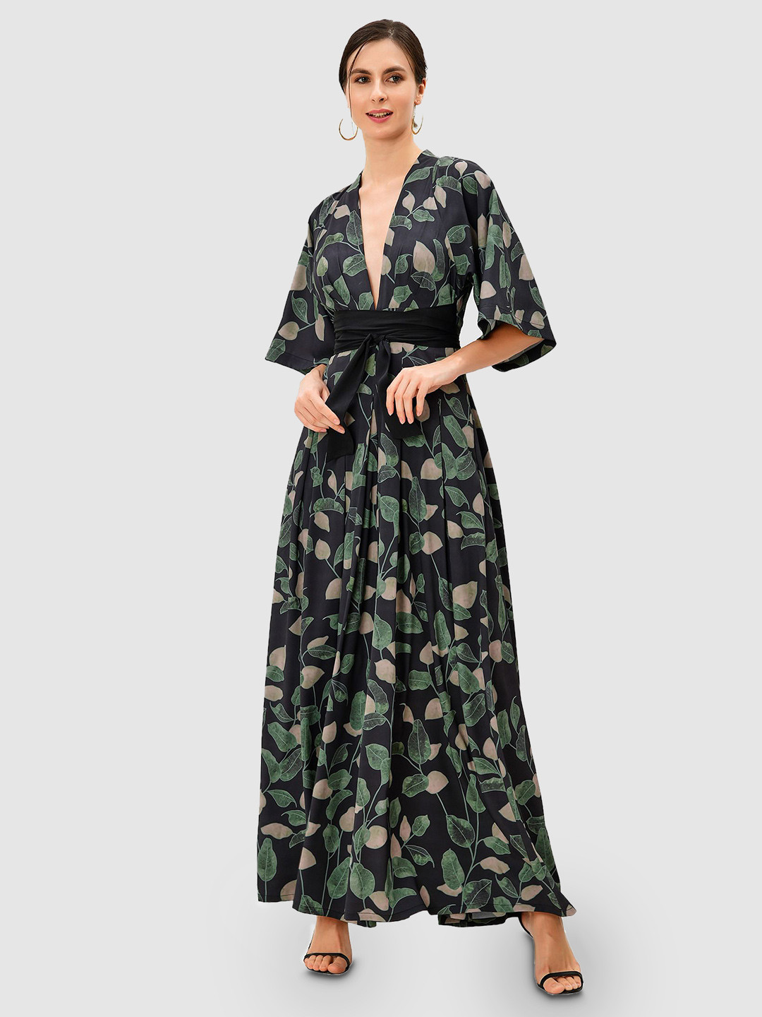 

Zapelle Printed V-Neck Waist Tie-Ups Basic Jumpsuit, Black