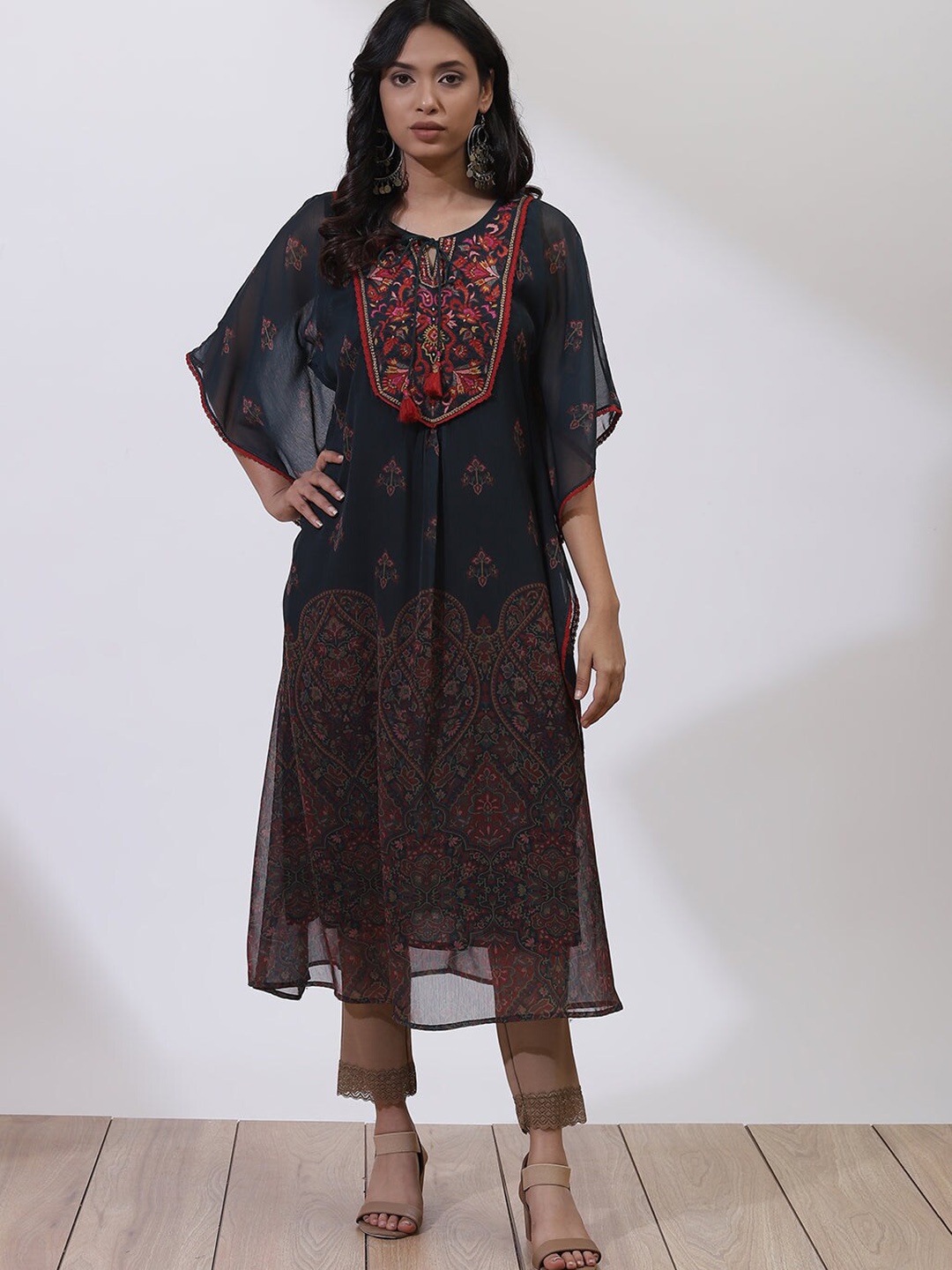 

Lakshita Plus Size Floral Embroidered Sequined Tie-Up Neck Kaftan Kurta, Teal