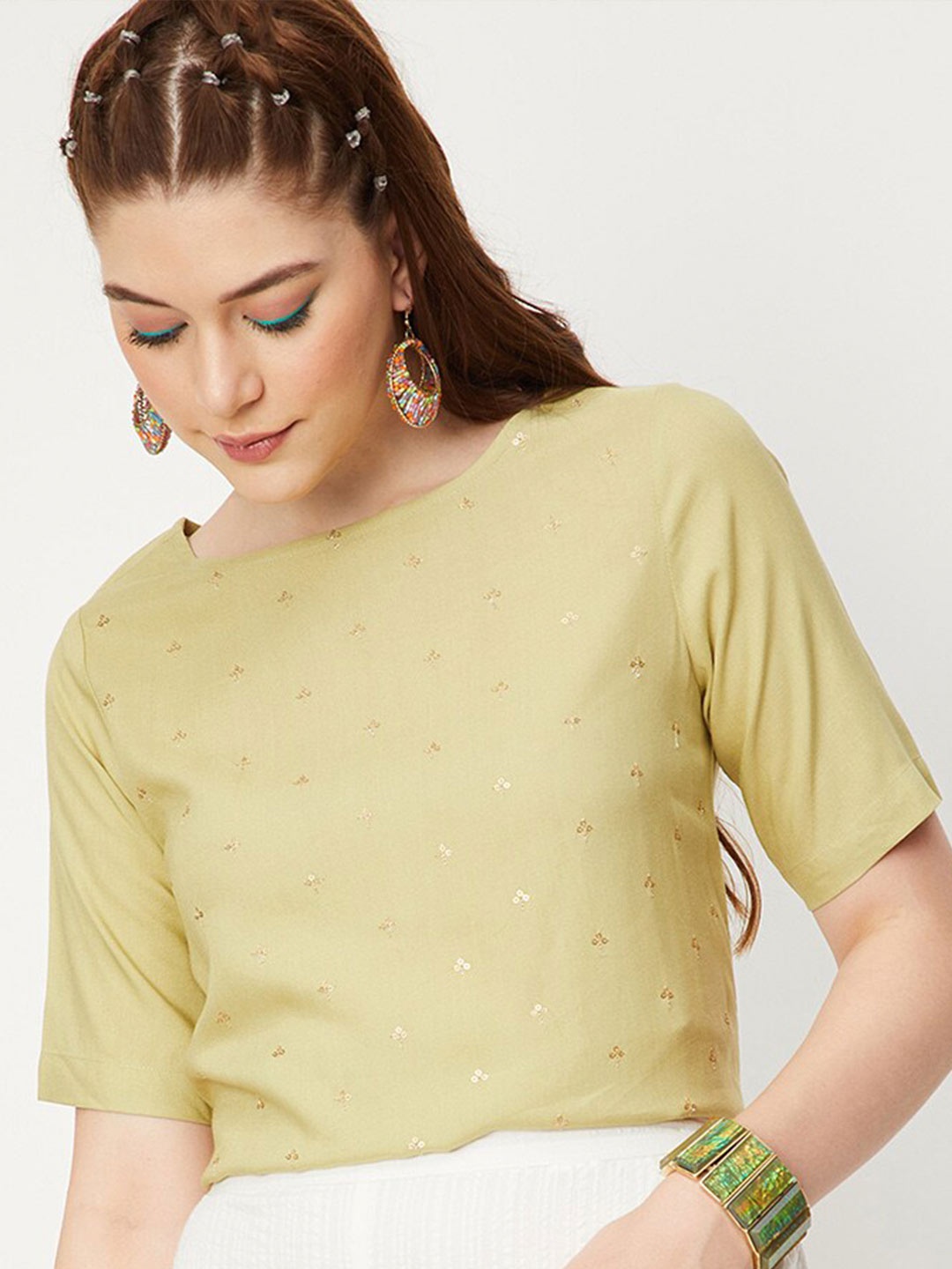 

max Embellished Round Neck Casual Top, Beige