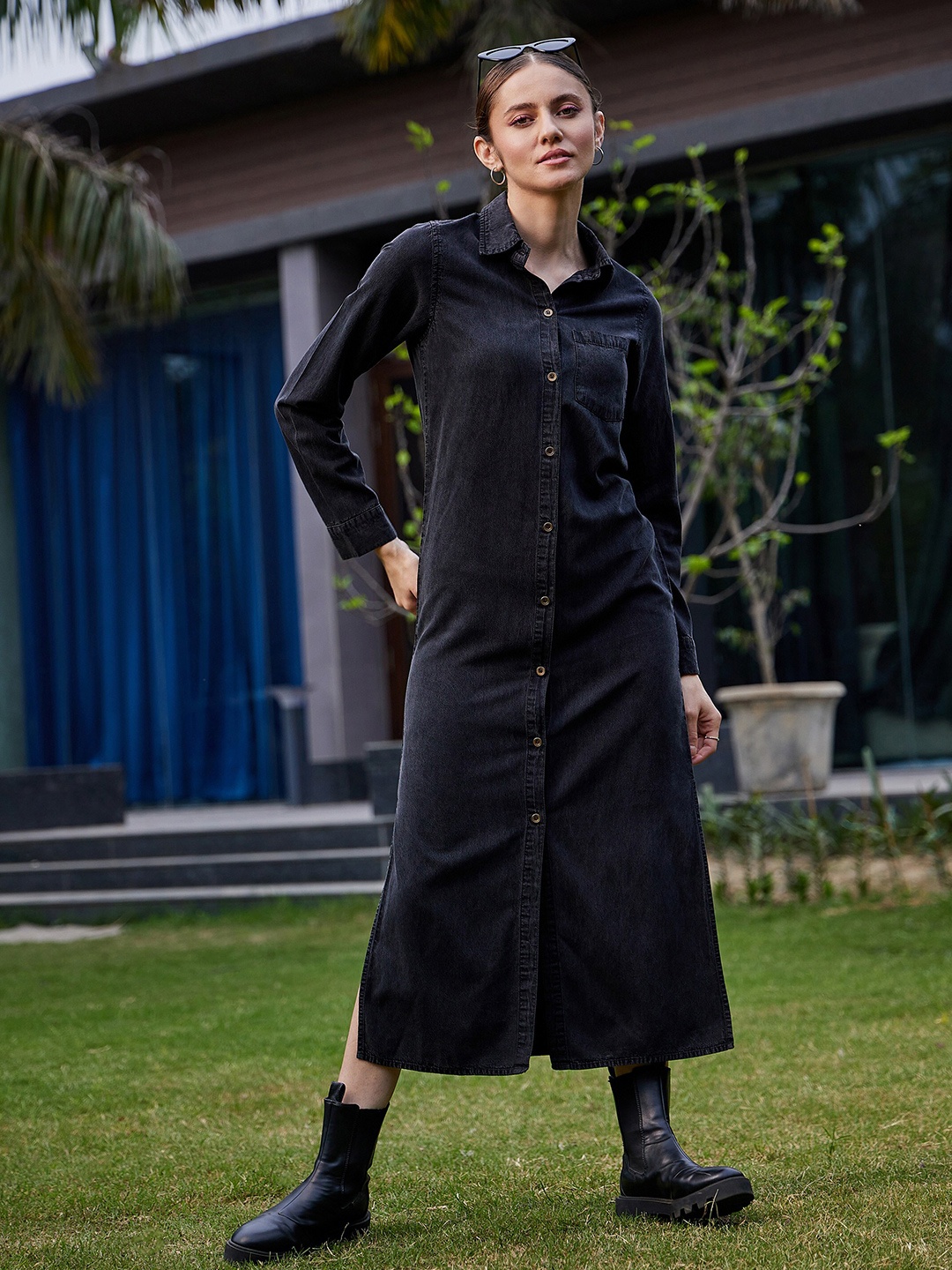 

SASSAFRAS Cuffed Sleeves Acid Wash Pure Cotton Shirt Midi Dress, Black