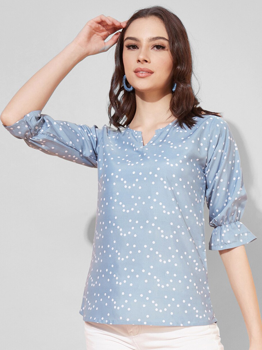 

Selvia Polka Dots Print Round Neck Top, Blue