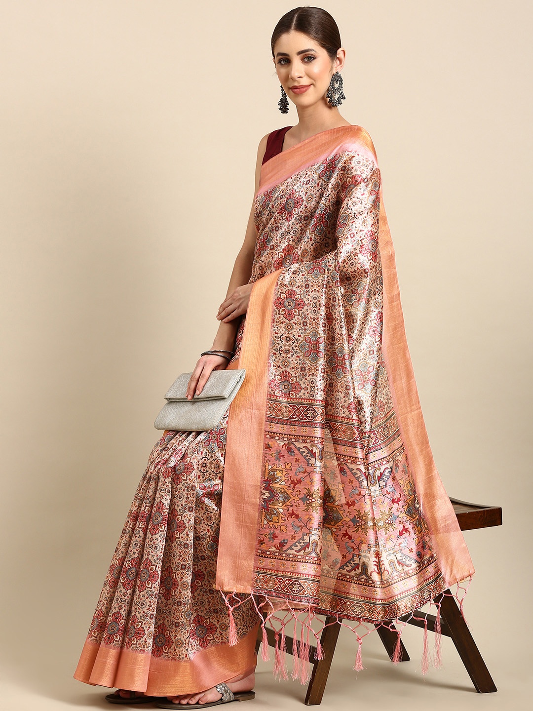 

SHANVIKA Ethnic Motifs Saree, Beige