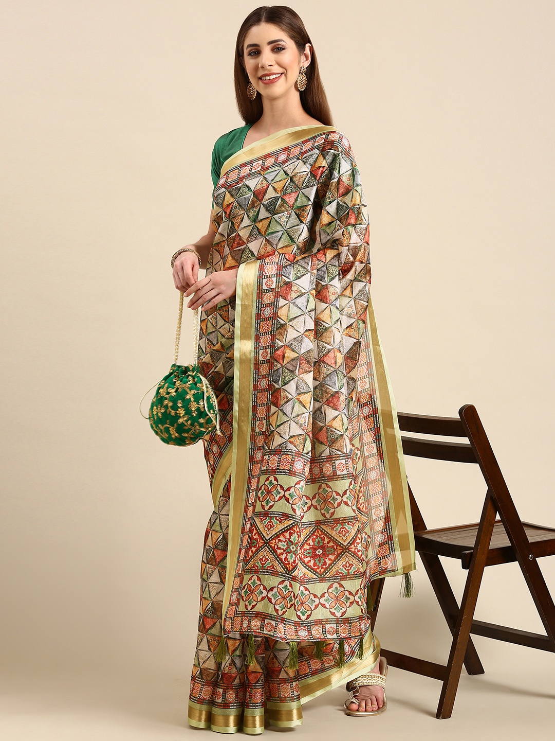

SHANVIKA Printed Art Silk Saree, Multi