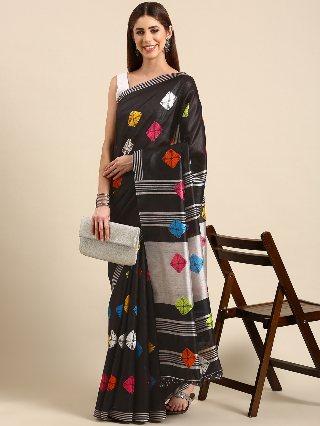 

SHANVIKA Bandhani Saree, Black