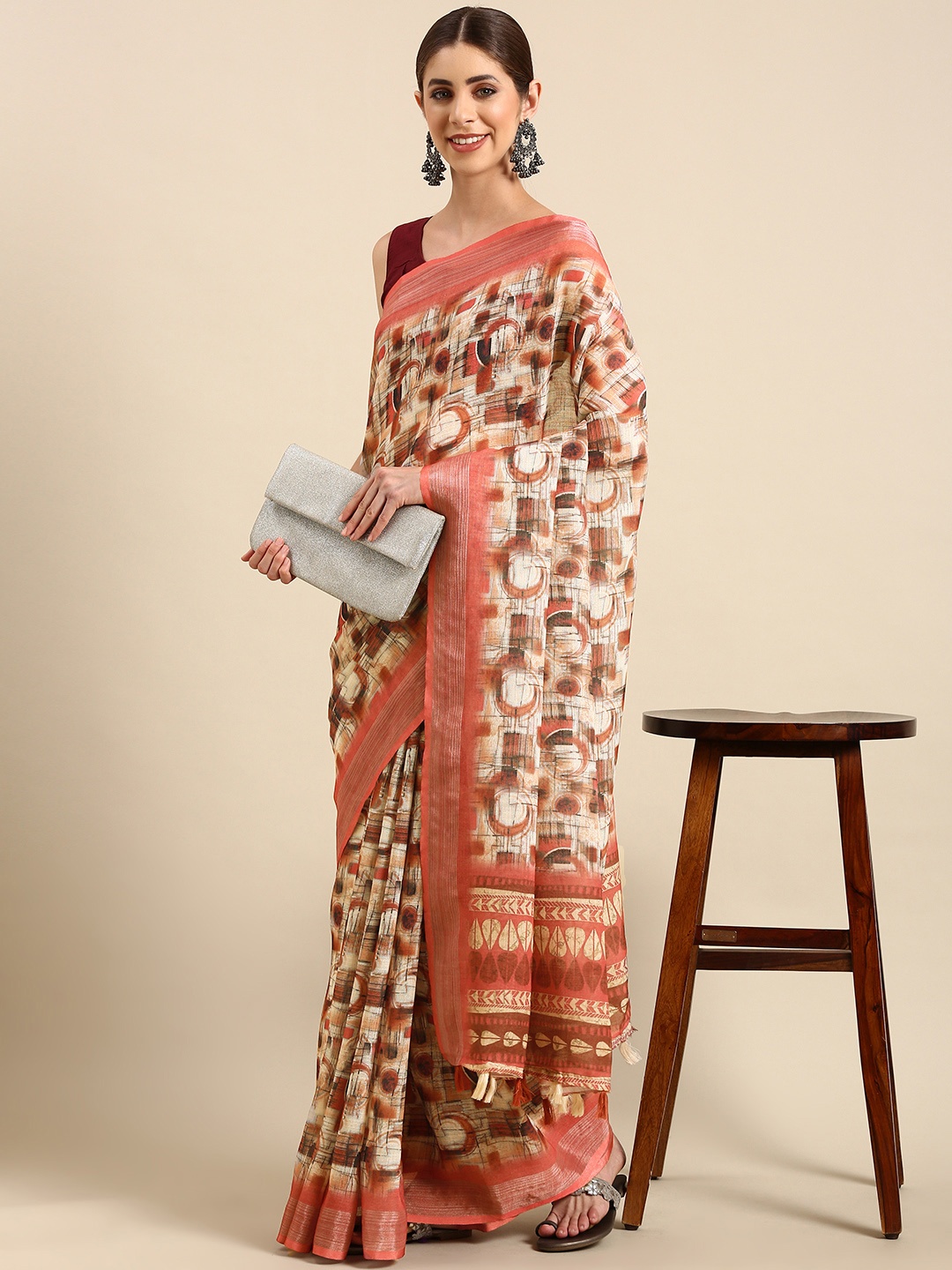 

SHANVIKA Printed Linen Blend Saree, Multi