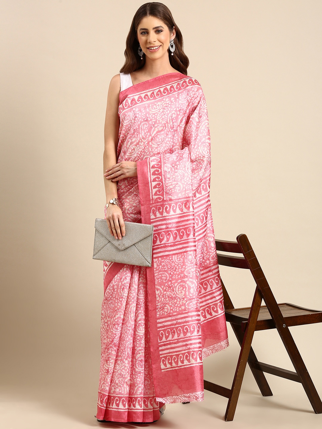 

SHANVIKA Batik Printed Art Silk Saree, Pink