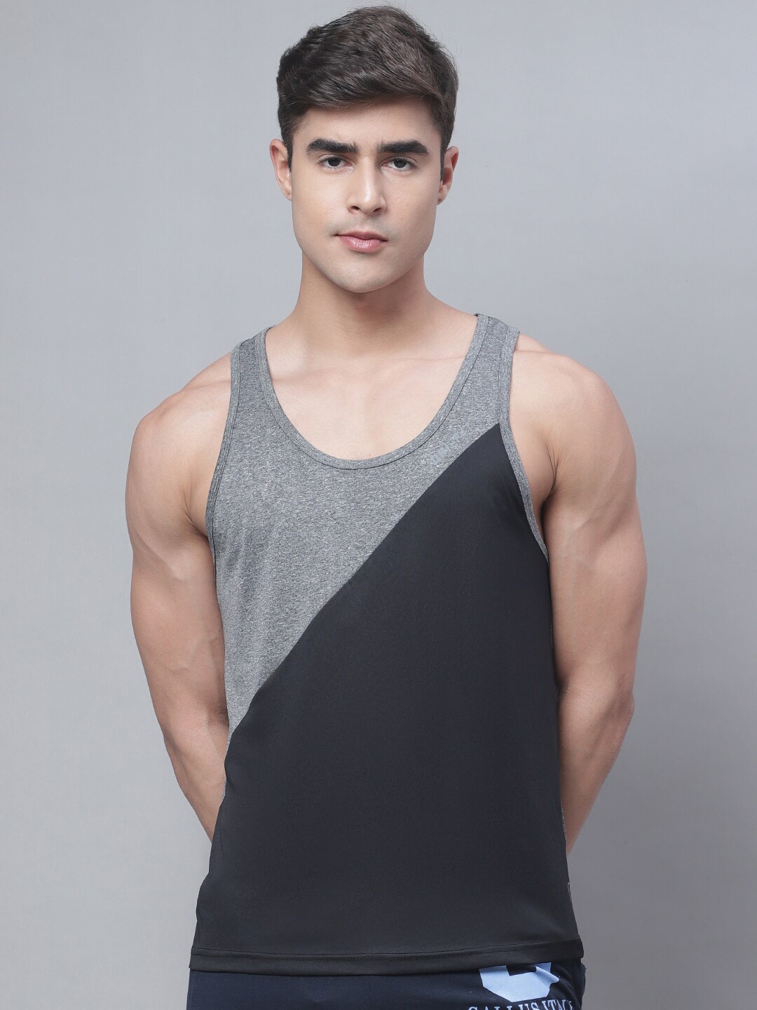

Friskers Colourblocked Dry Fit Gym Vest, Black