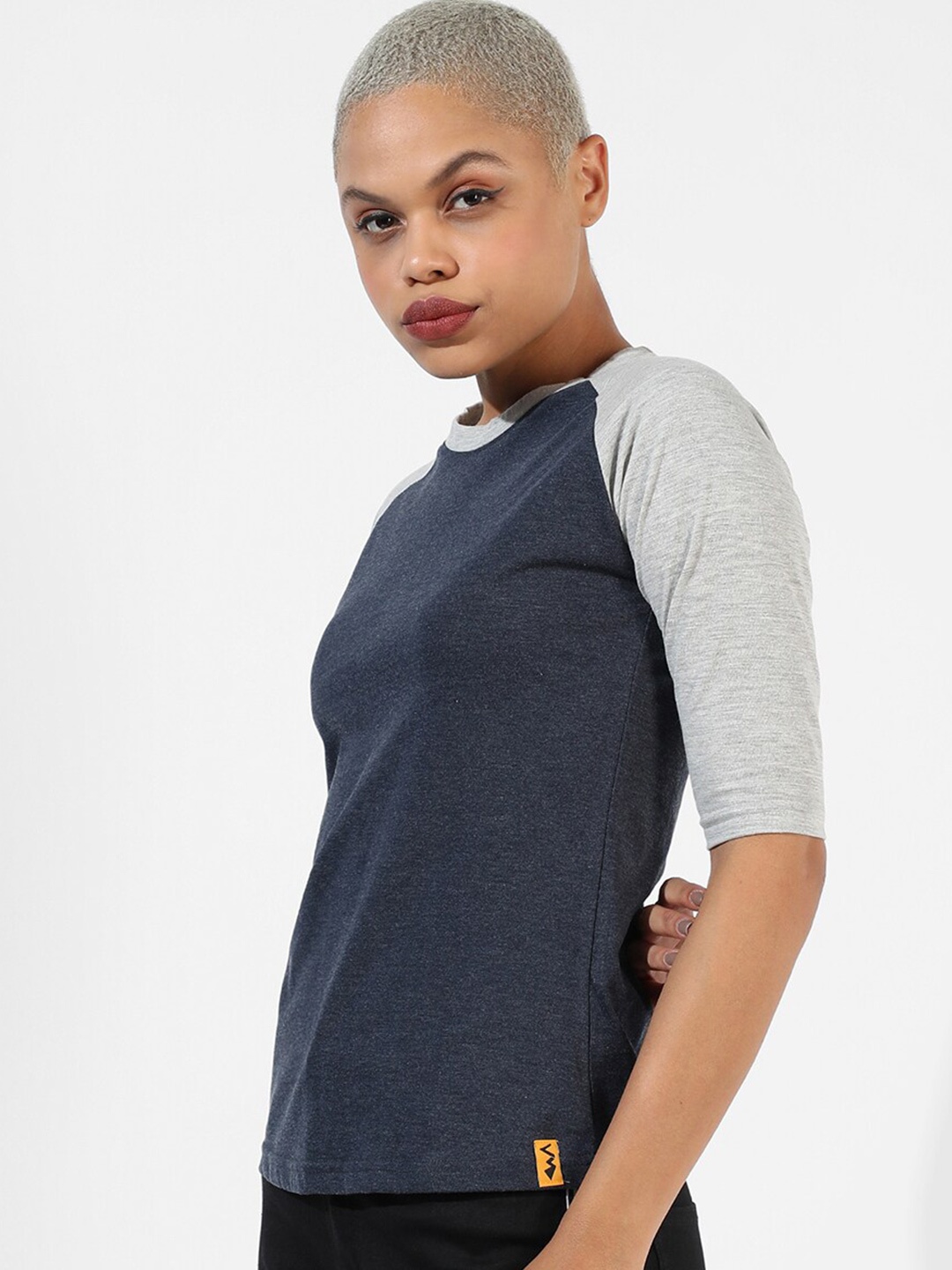 

Campus Sutra Round Neck Cotton T-shirt, Navy blue