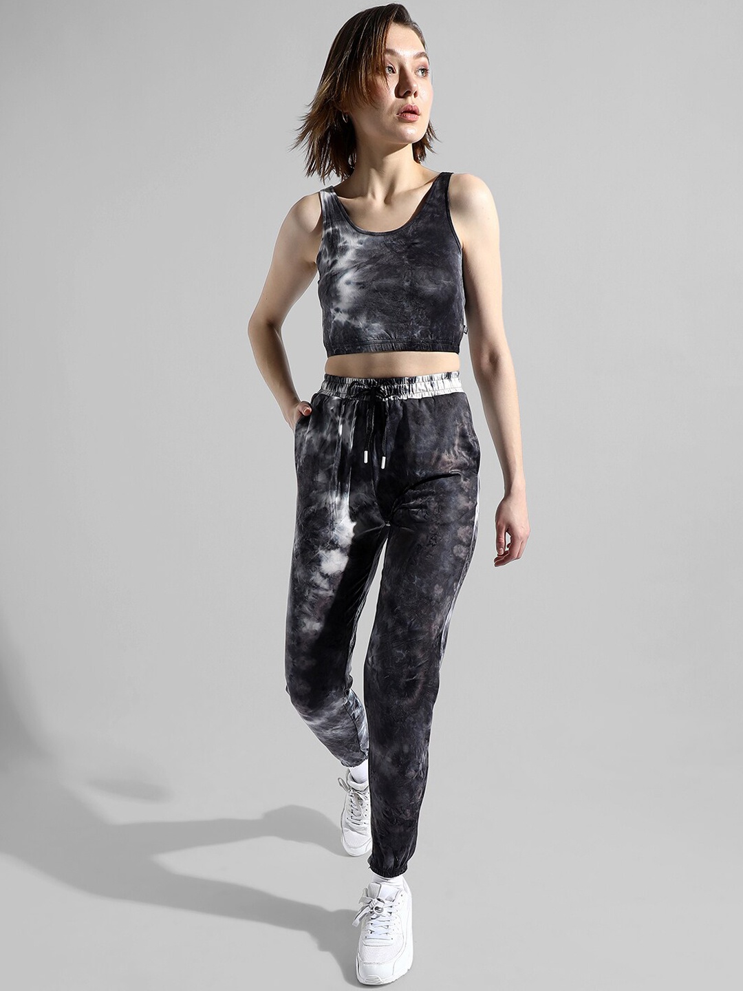 

Campus Sutra Tie-Dye Printed Crop Top & Joggers Co-Ord Set, Charcoal