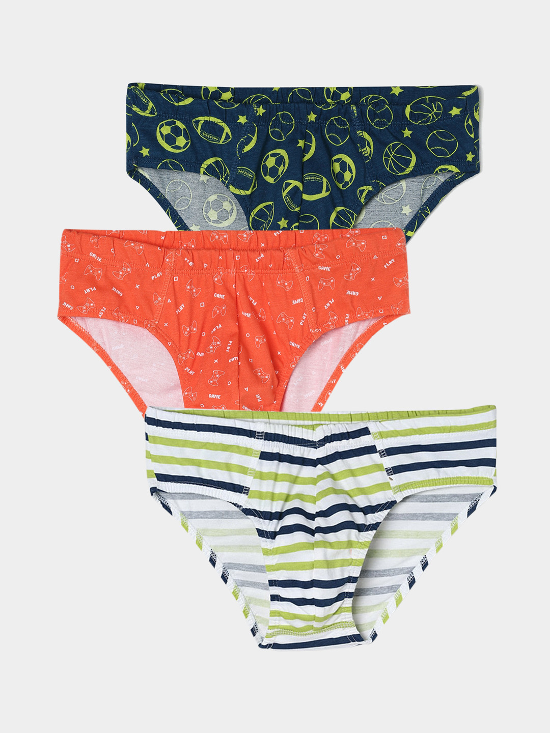 

Fame Forever by Lifestyle Boys Pack Of 3 Printed Pure Cotton Basic Briefs, White