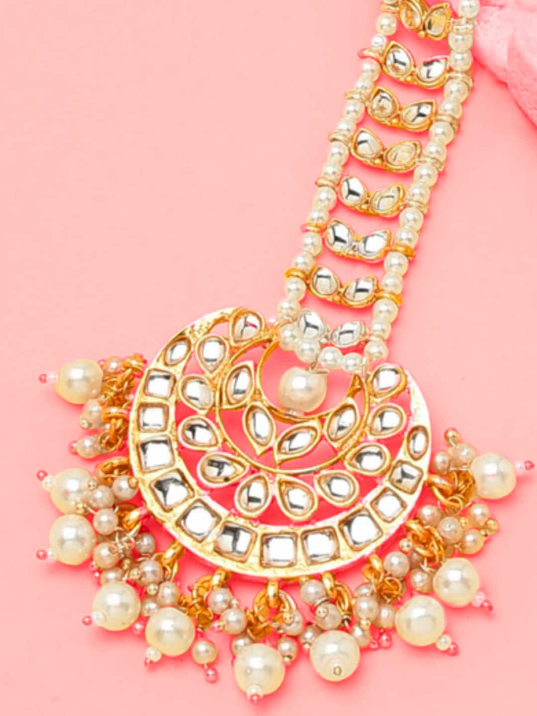 

OOMPH Gold Plated Kundan-Studded & Pearls-Beaded Maang Tikka