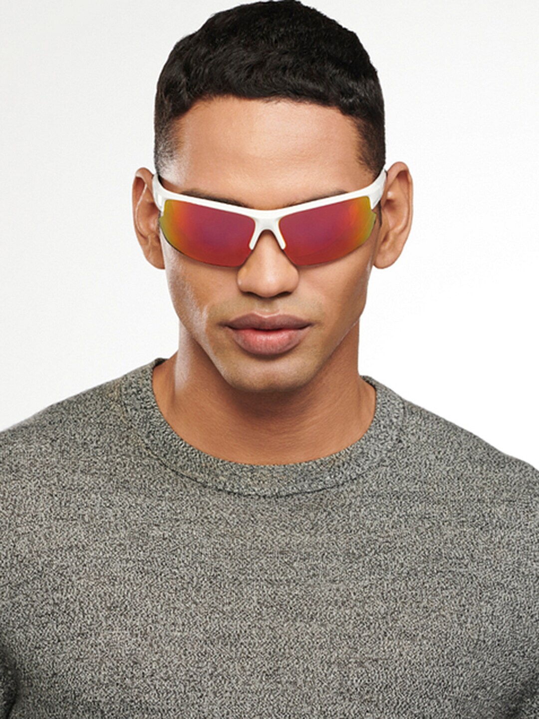 

Vincent Chase Lens & Wayfarer Sunglasses with Polarised and UV Protected Lens 200506, Yellow