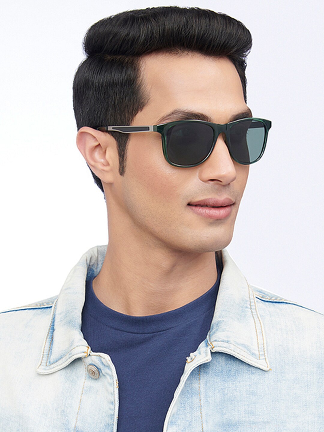 

Vincent Chase Lens & Wayfarer Sunglasses with Polarised and UV Protected Lens 200434, Green