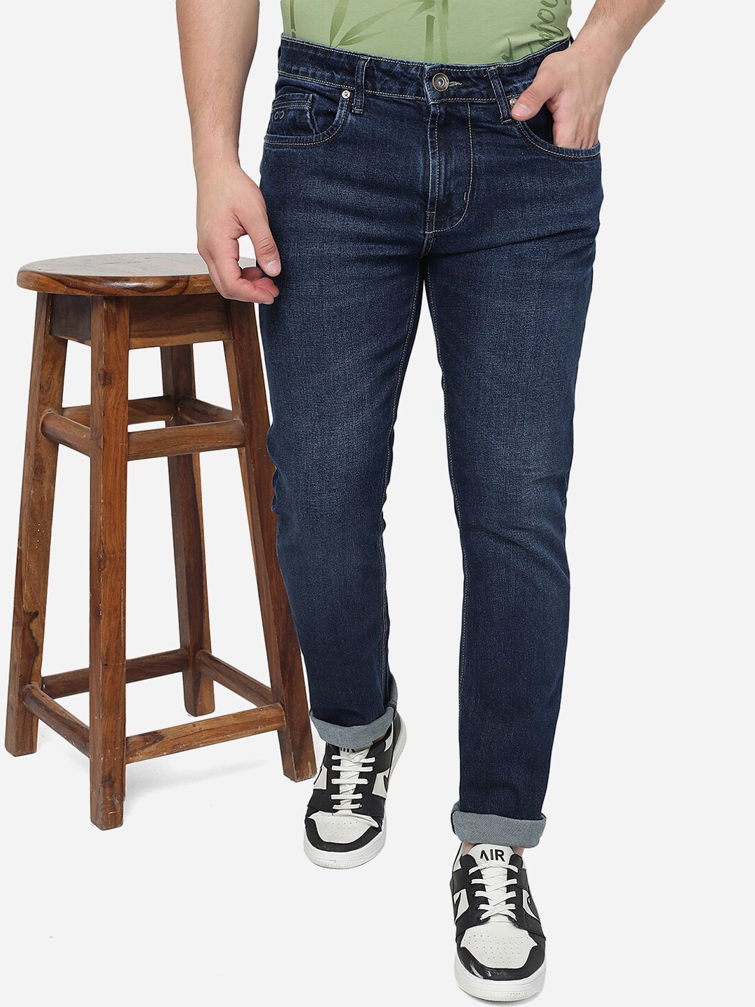 

JADE BLUE Men Mid-Rise Slim Fit Light Fade Cotton Jeans