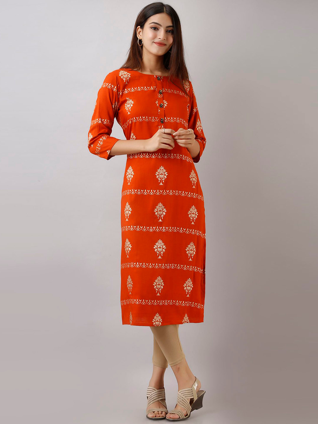 

Spera Ethnic Motif Printed Rayon Straight Kurta, Orange