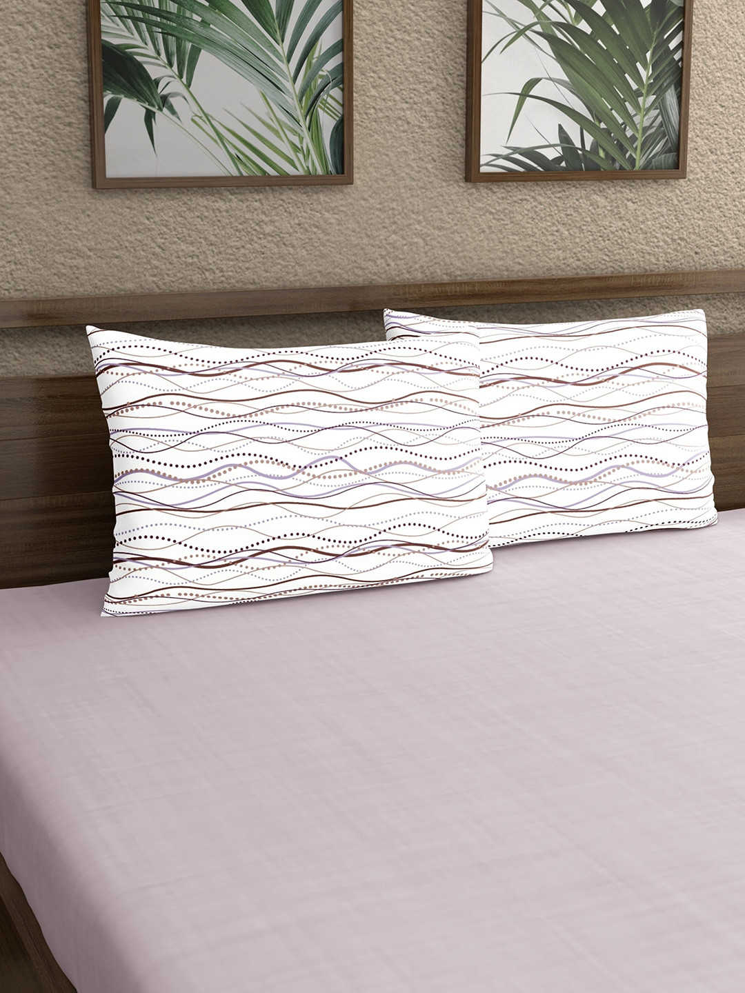 

Dreamscape White & Maroon 2-Pieces Abstract Printed Pure Cotton 140 TC Pillow Covers