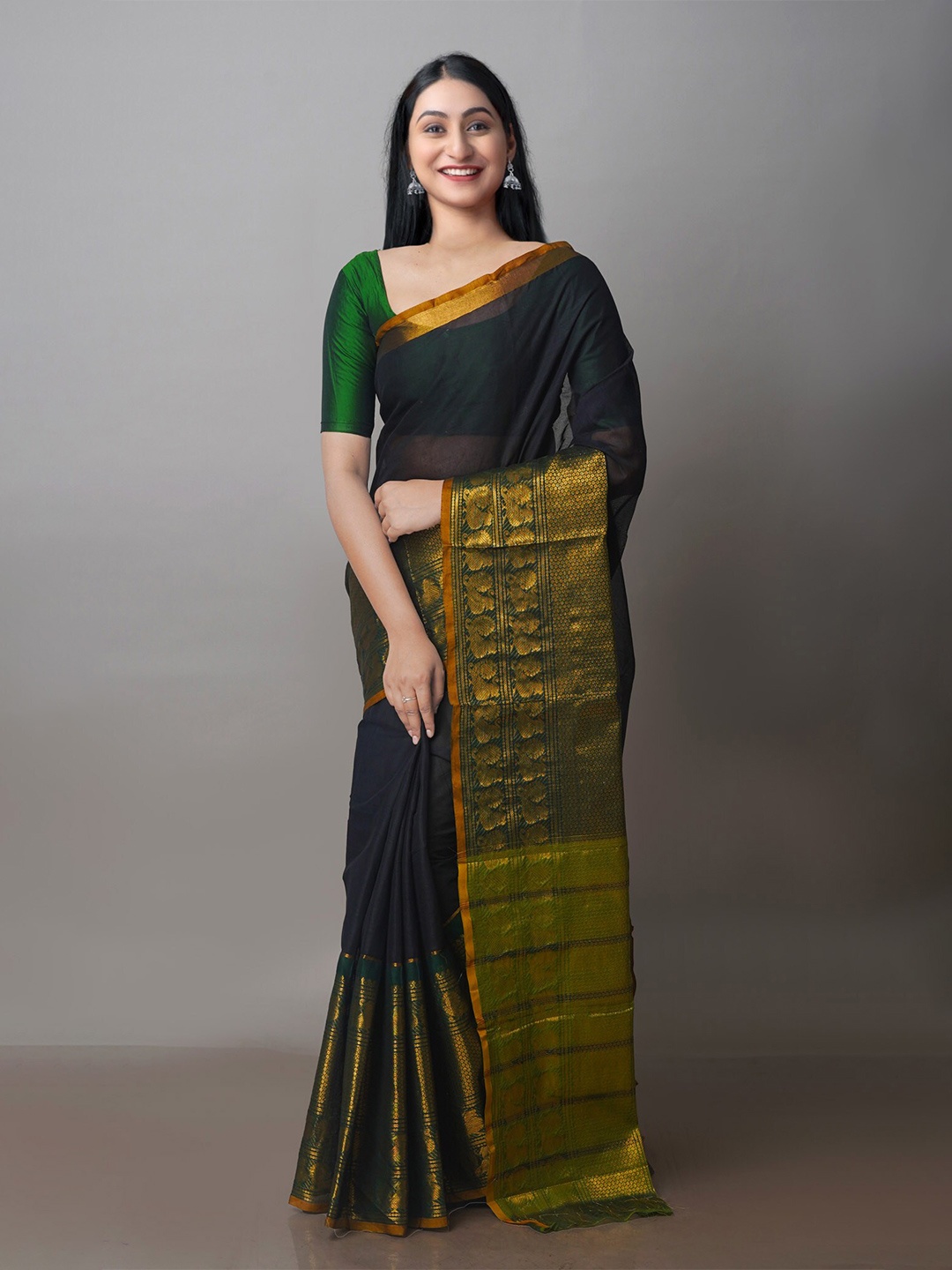 

Unnati Silks Woven Design Zari Kanjeevaram Saree, Black