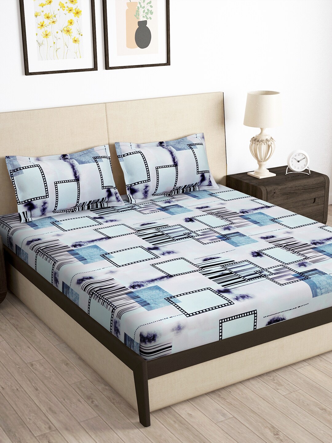 

Story@home Arena Blue & Violet Geometric 180 TC Queen Bedsheet With 2 Pillow Covers