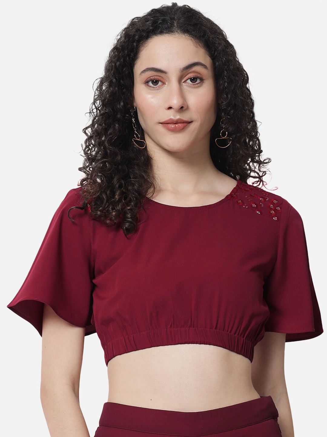 

ALL WAYS YOU Round Neck Sequined Detail Regular Crop Top, Maroon