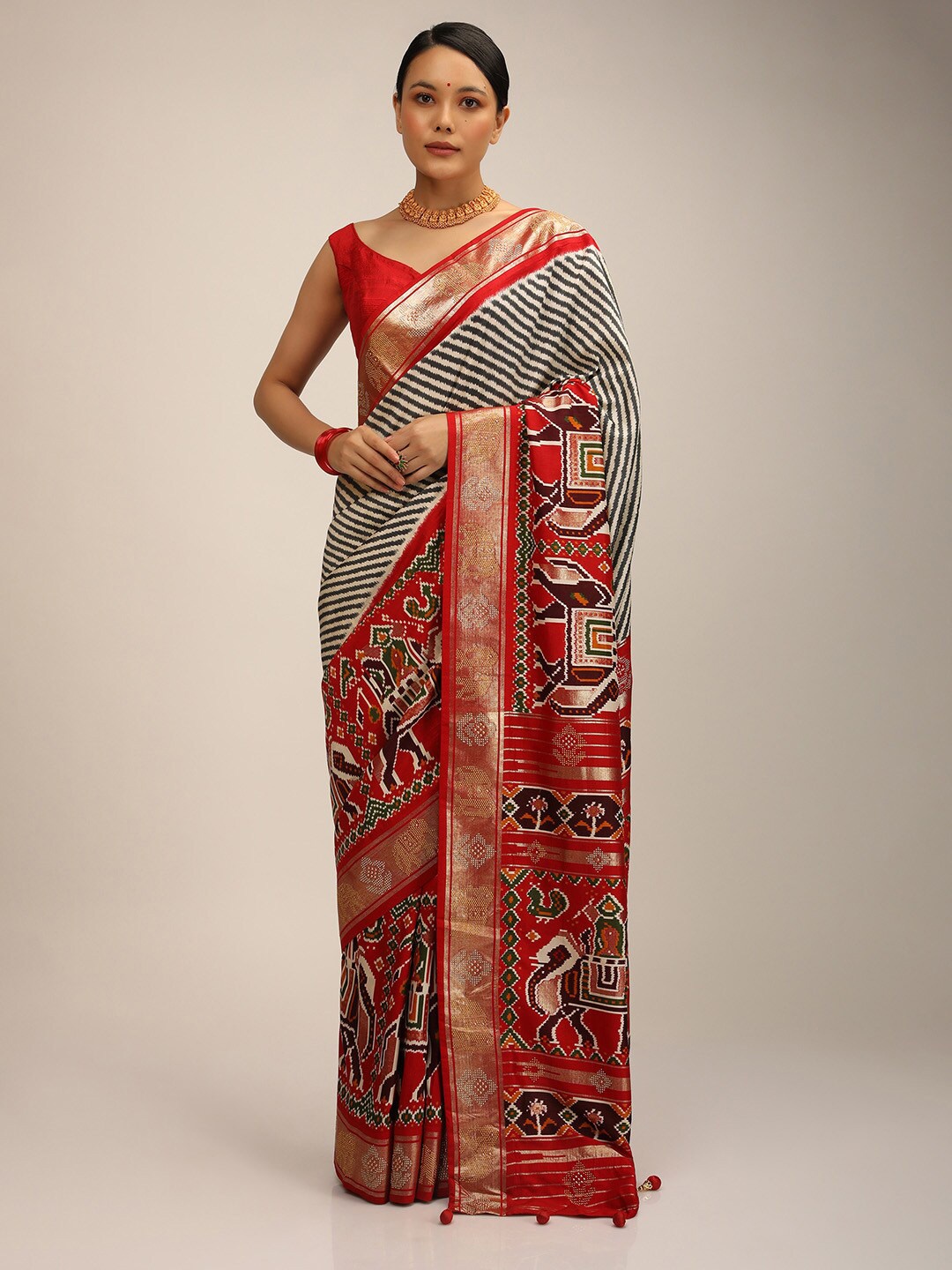 

KALKI Fashion Patola Print Silk Saree, Red