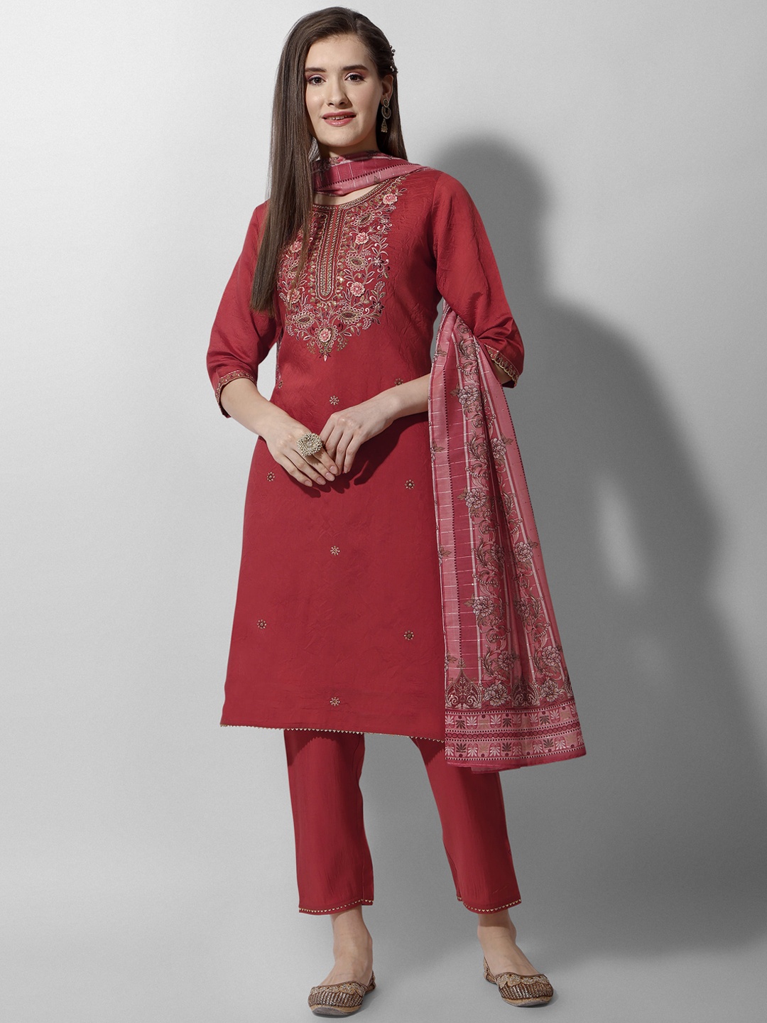 

Berrylicious Floral Embroidered Chanderi Cotton Kurta with Trousers & Dupatta, Red