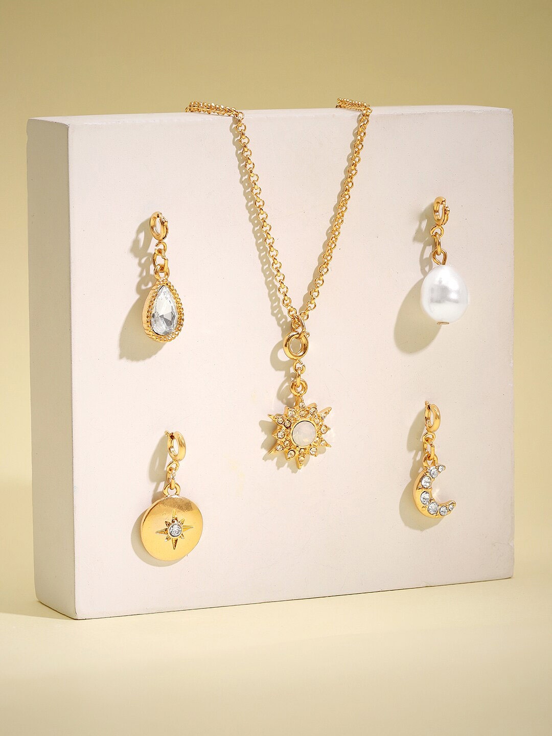 

Rubans Voguish Brass Gold-Plated Interchangable Multiple Charms Necklace