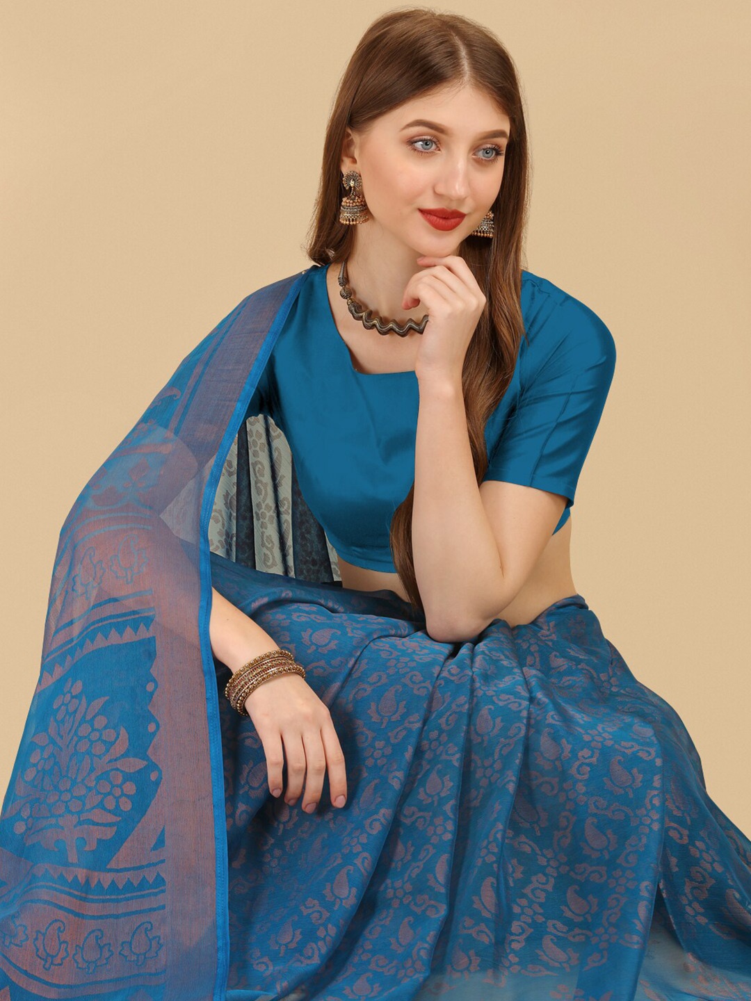 

Sangria Ethnic Motifs Printed Saree With Blouse Piece, Blue