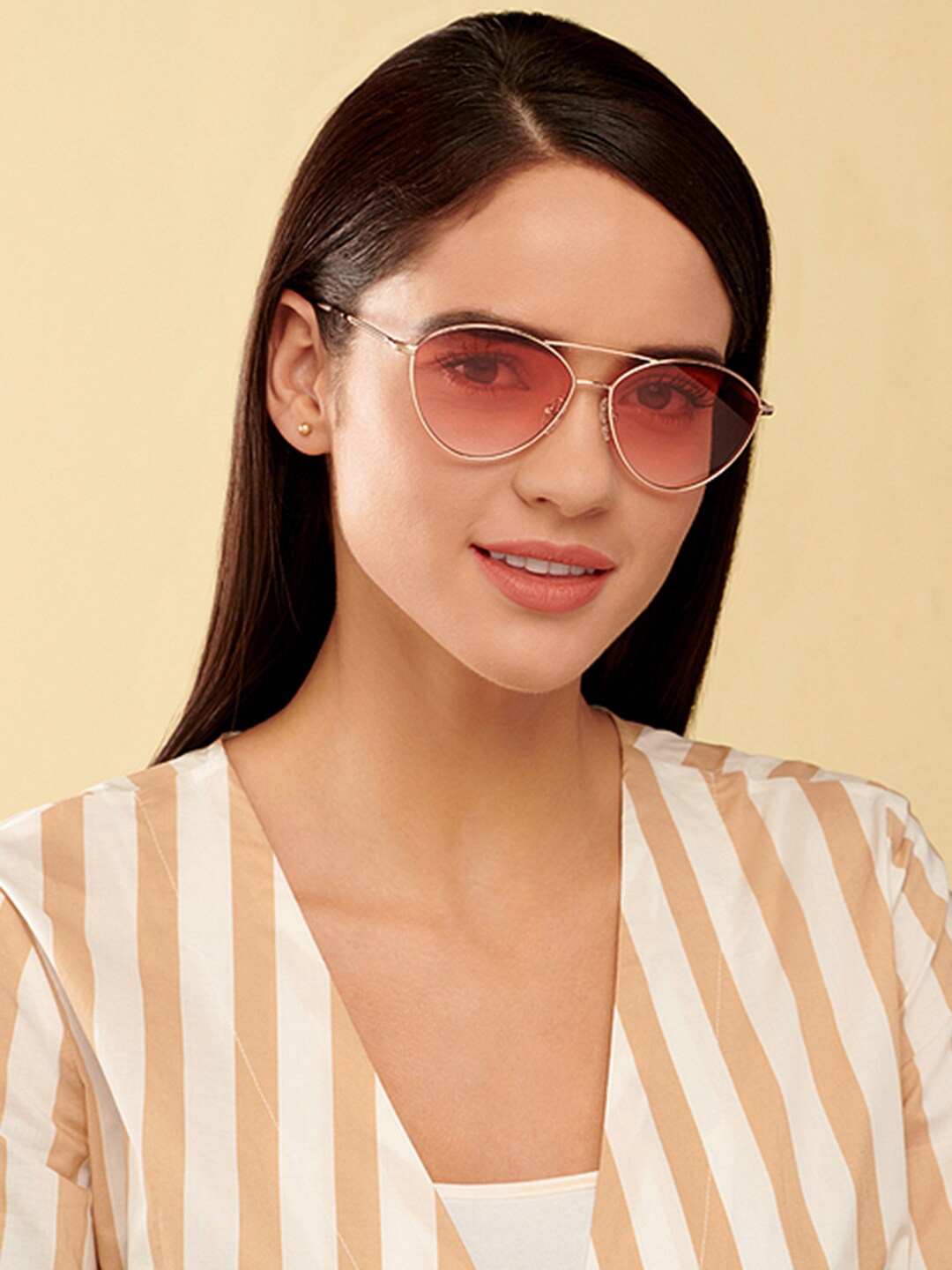 

John Jacobs Women Cateye Sunglasses with UV Protected Lens 147423, Pink