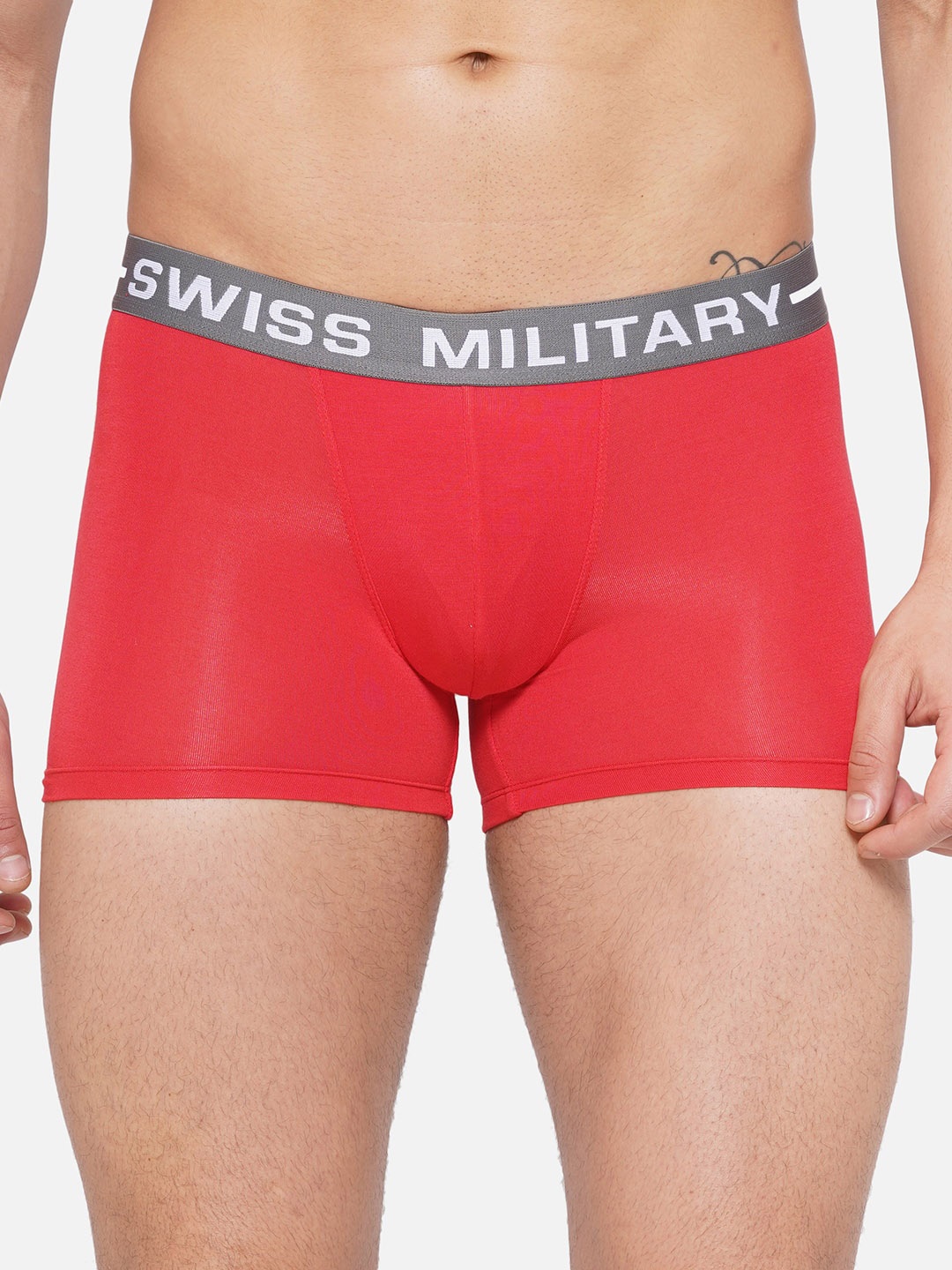 

SWISS MILITARY Men Zermatt Trunk, Red