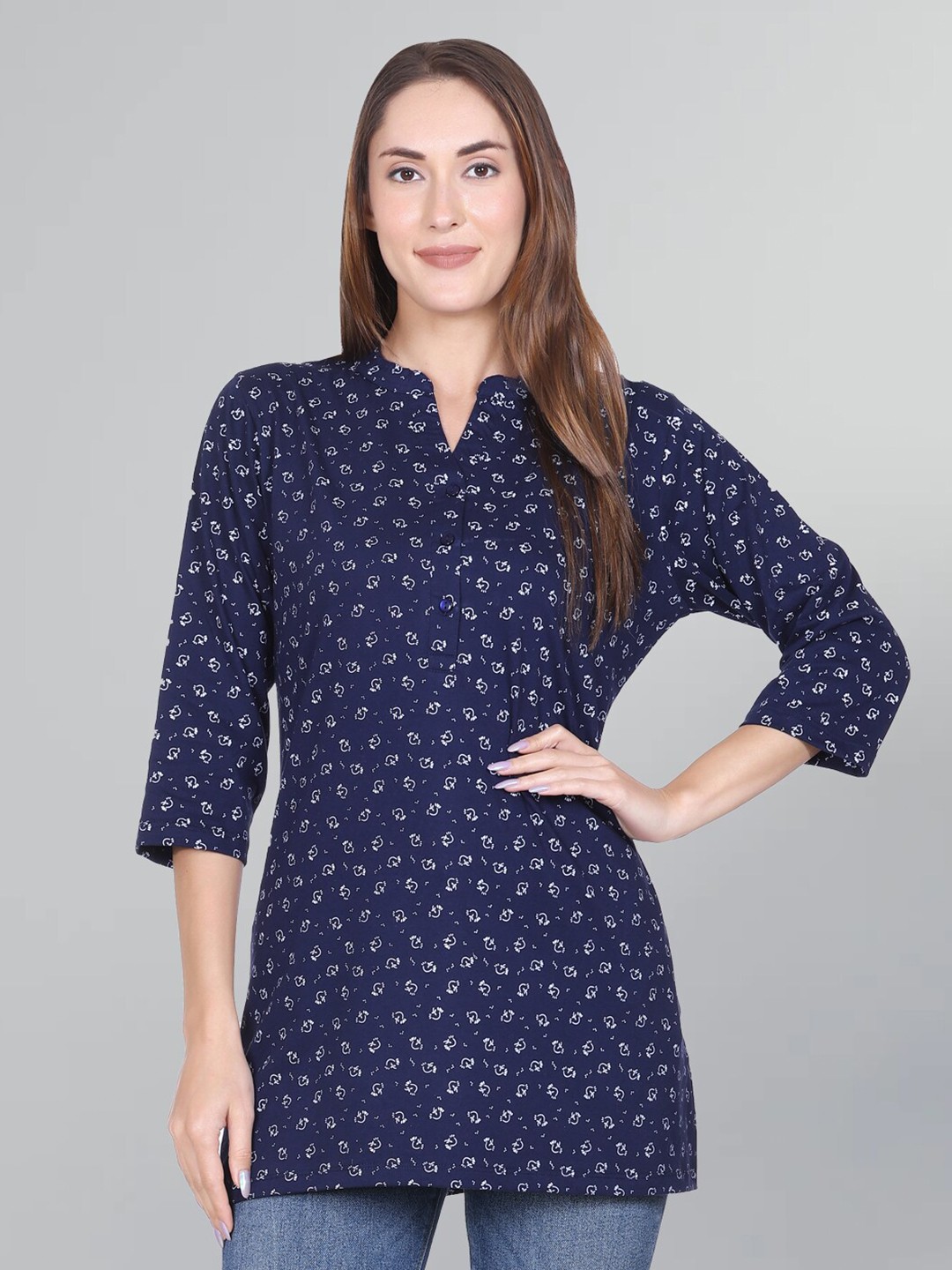 

GODFREY Floral Printed V-Neck Pure Cotton Kurti, Navy blue