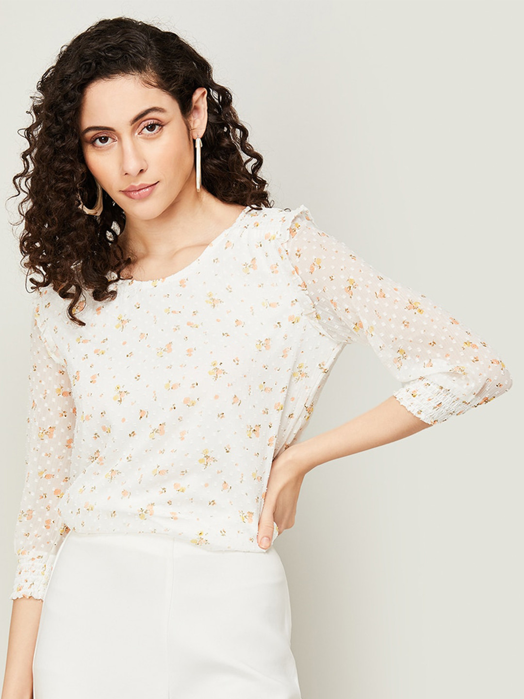 

CODE by Lifestyle Floral Printed Puff Sleeves Top, Off white