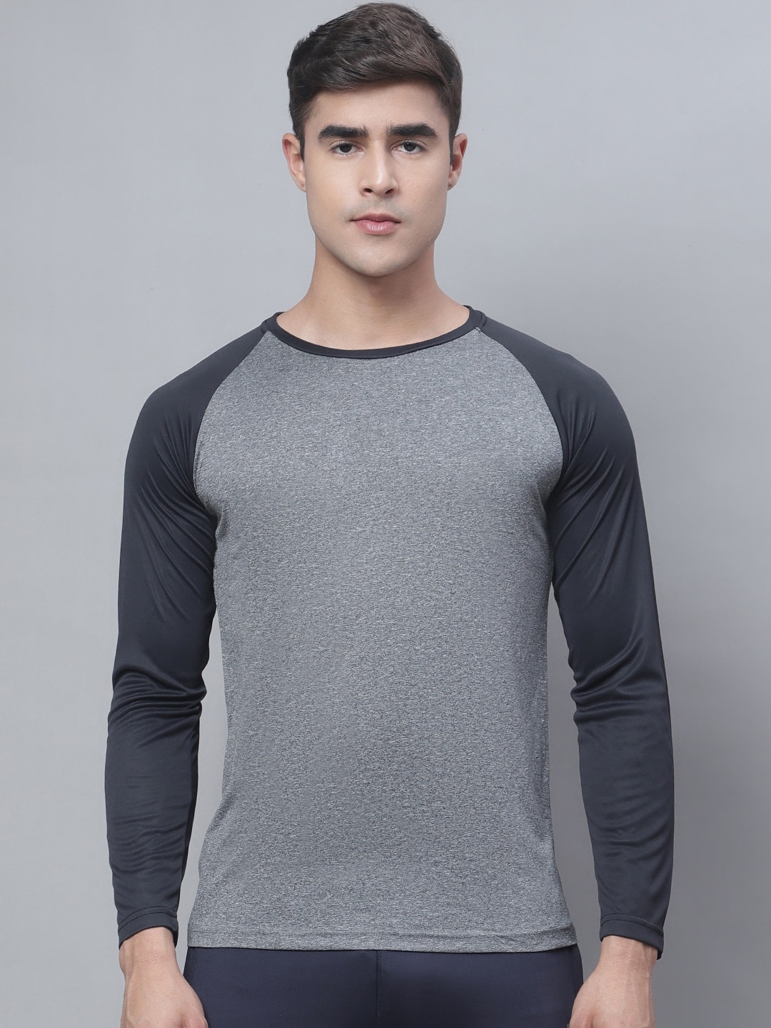 

Friskers Colourblocked Round Neck T-shirt, Black