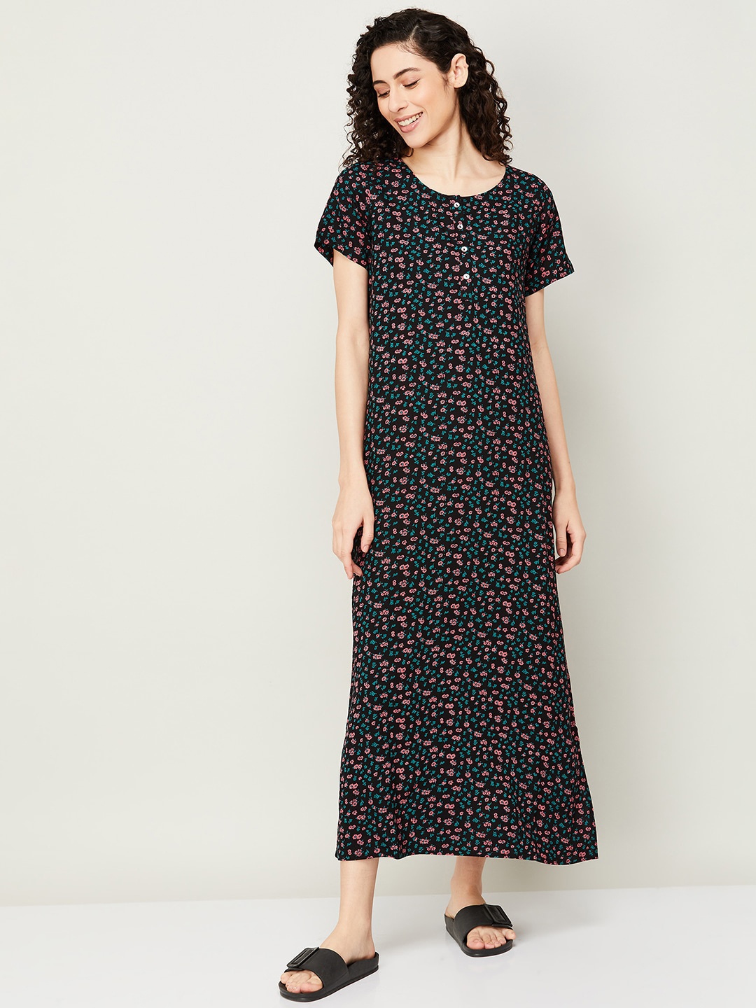 

Ginger by Lifestyle Floral Printed Regular Maxi Nightdress, Black