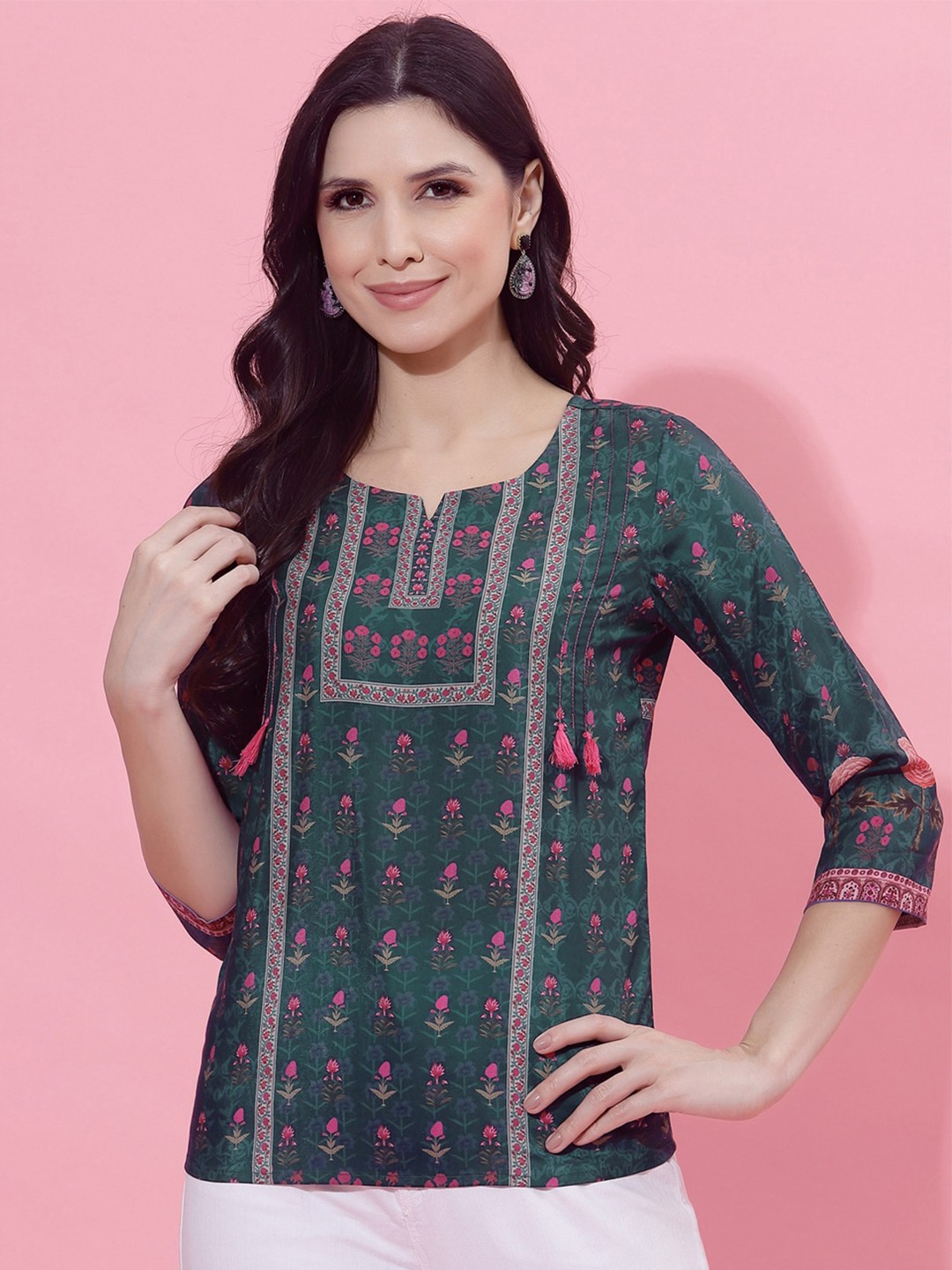 

Selvia Floral Print Round Neck Top, Green