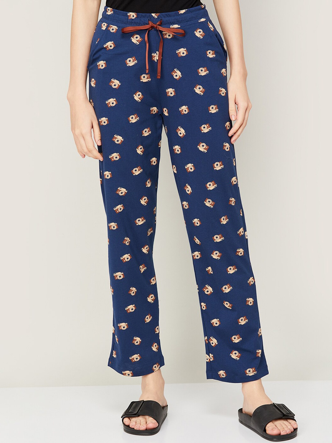 

Ginger by Lifestyle Women Printed Cotton Lounge Pants, Blue