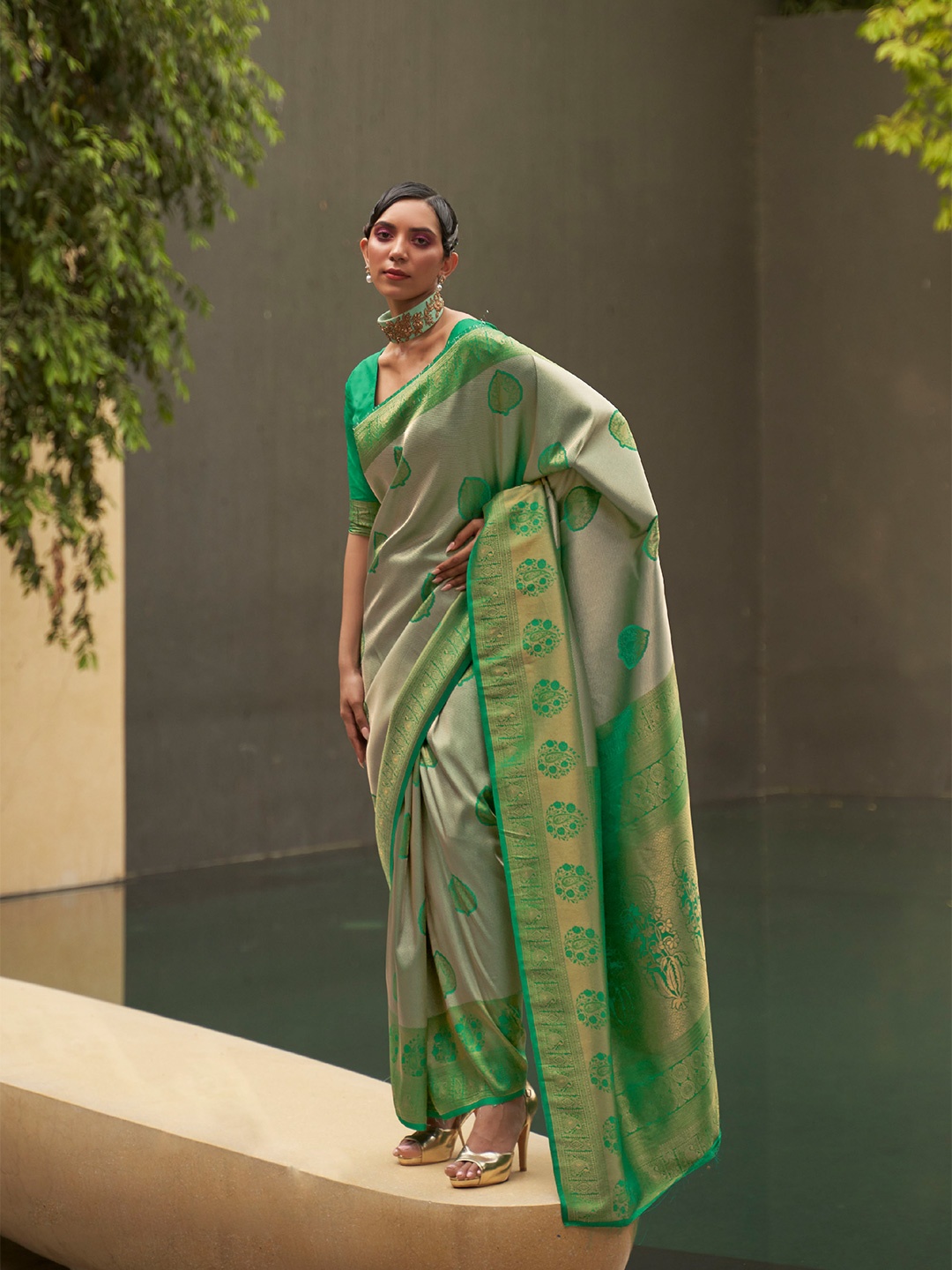 

Mitera Woven Design Zari Silk Blend Saree, Green