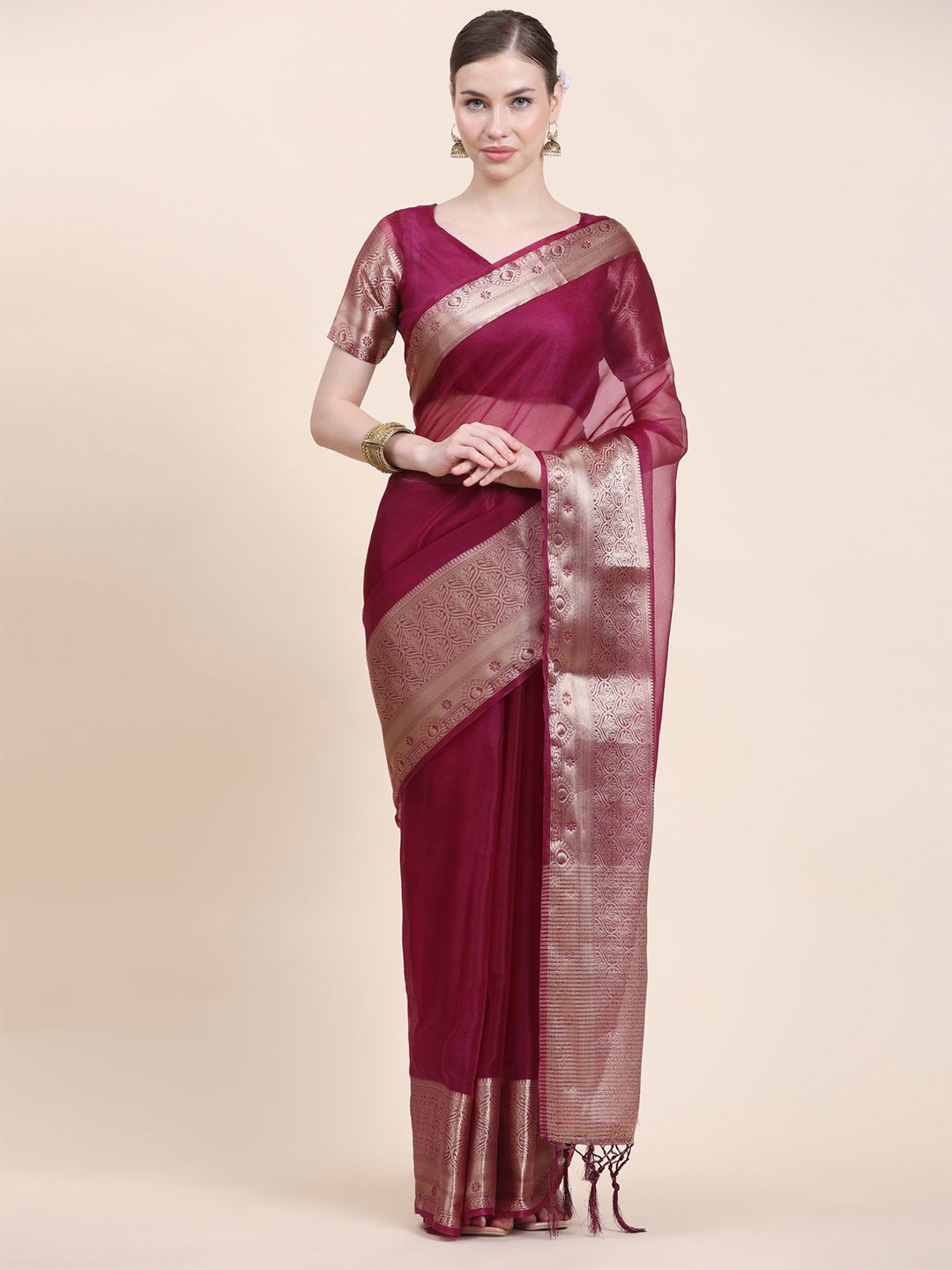 

Phenav Zari Khandua Silk Saree, Burgundy