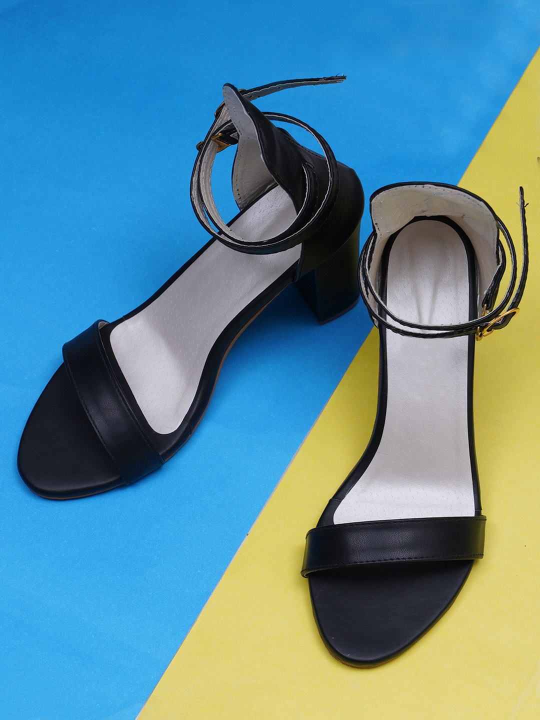 

Misto Open Toe Comfortable Block Heels With Ankle Loop, Black