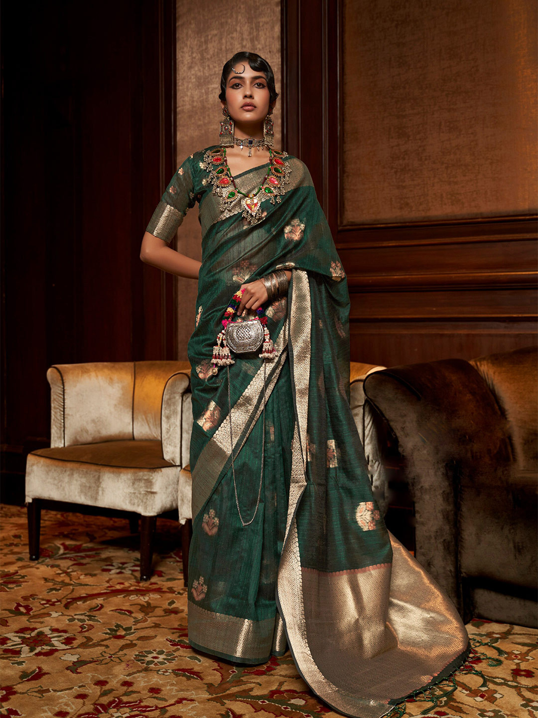 

Mitera Floral Motif Woven Design Zari Saree, Green