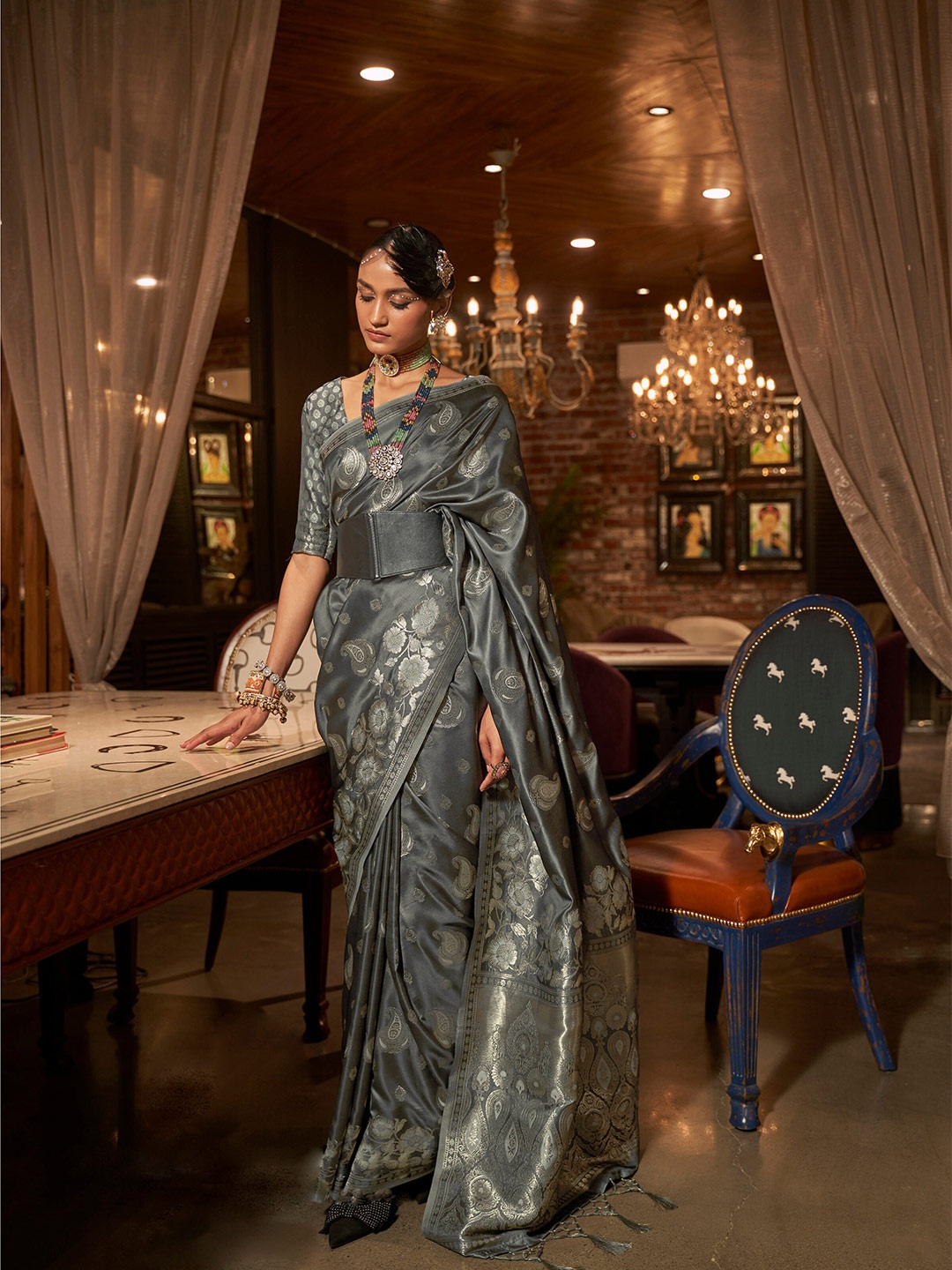 

Mitera Paisley Woven Design Zari Saree, Grey
