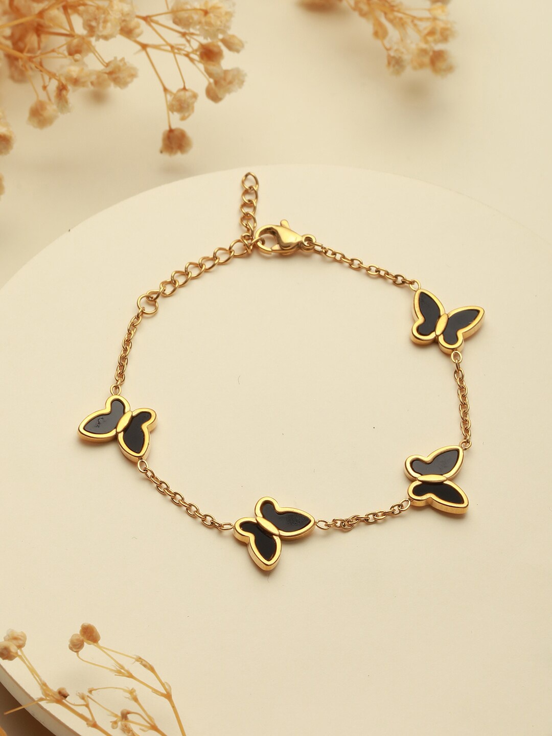 

PRITA BY PRIYAASI Women Brass Gold-Plated Link Bracelet