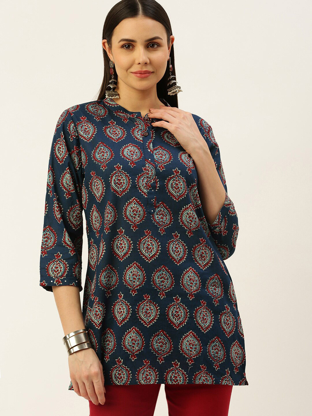 

RACHNA Ethnic Motifs Printed Mandarin Collar Kurti, Blue