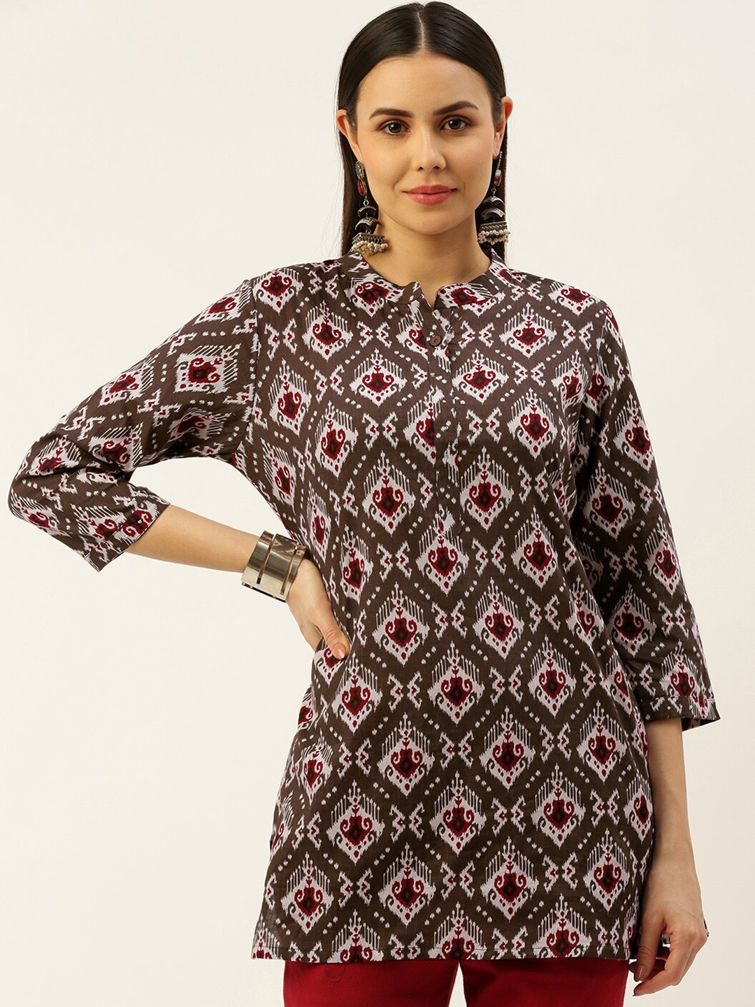 

RACHNA Ethnic Motifs Printed Mandarin Collar Kurti, Brown