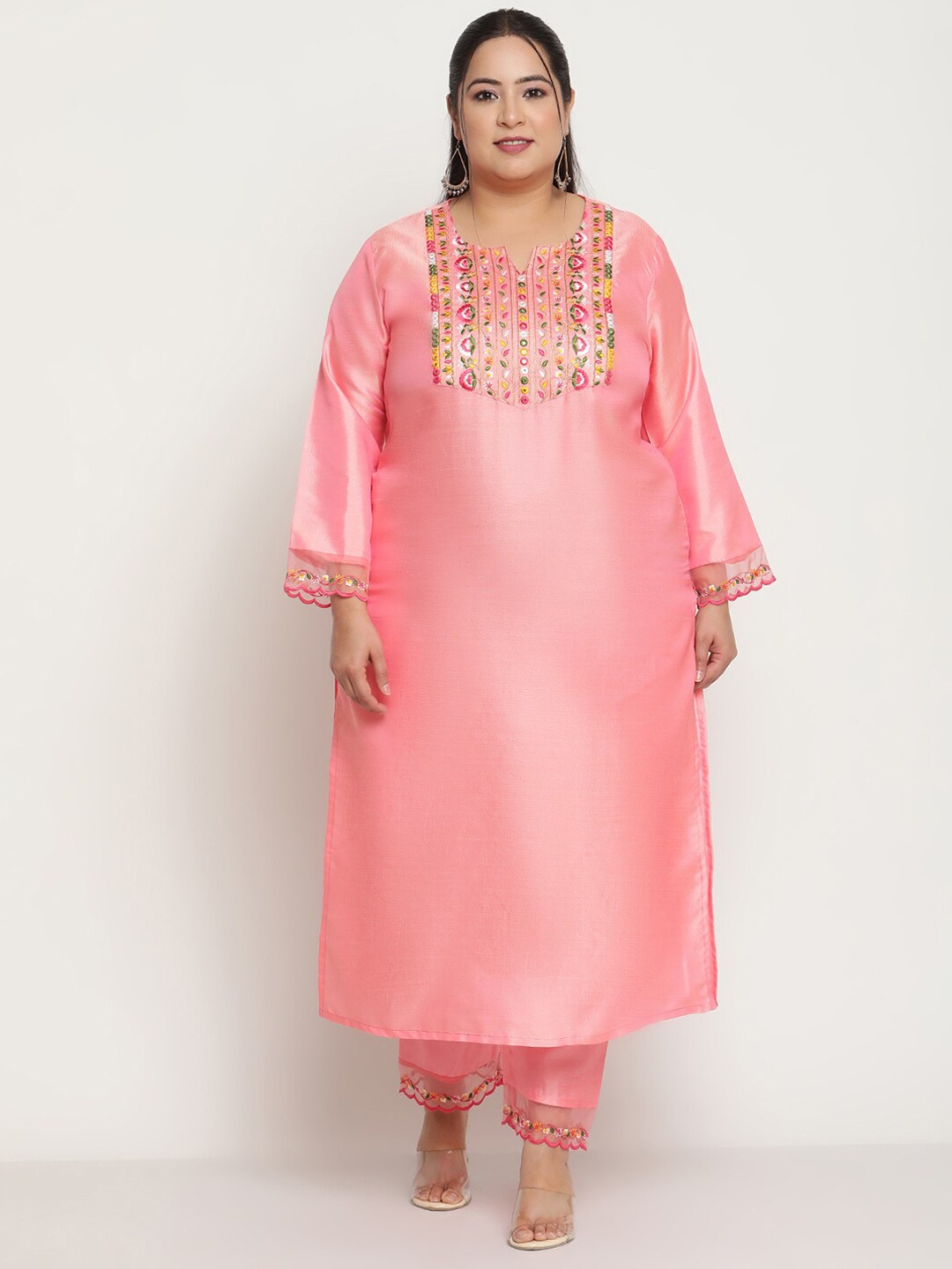 

Sringam Plus Size Floral Yoke Design Thread Work Regular Kurta With Trousers, Pink